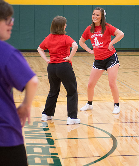 Kelsey Boshert leading a cheer squad